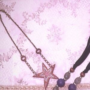 🔰SALE🔰Funky Fashionable Statement Star Wooden Necklaces